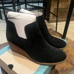 TOMS Kallie Black Suede